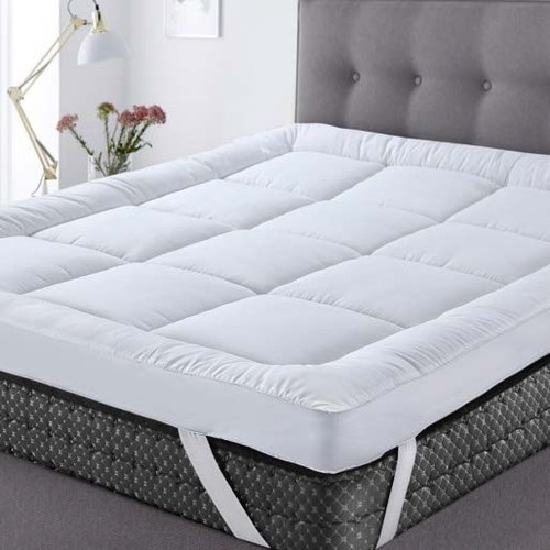 White mattress topper - topper, 10cm